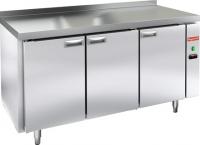 Стол холодильный Hicold GN 111/TN W P