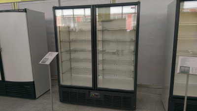 Фото Холодильный шкаф Ариада Рапсодия R1400MS (стеклянные двери), картинка, монтаж, сервис, доставка, сервисное обслуживание